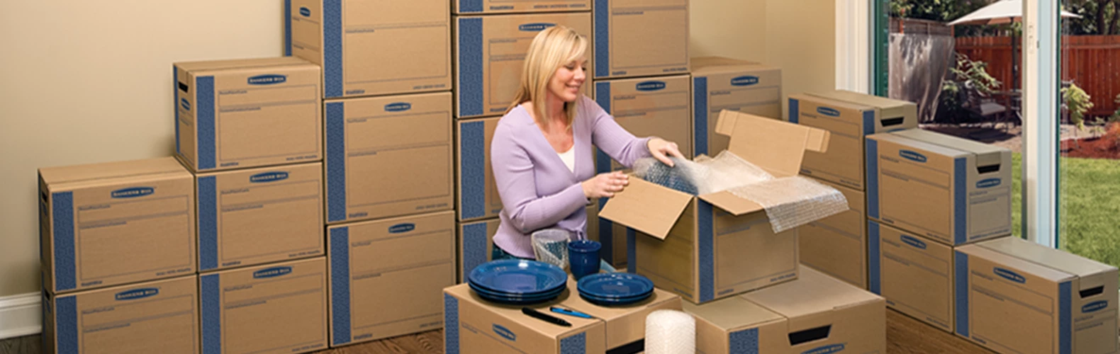 Front Page 1 Front Page -Bankers Box shop 18 副本