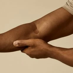 Band-Aid Brand OurTone Adhesive Bandages, BR55, 30 Count (119586) 13 Band-Aid Brand OurTone Adhesive Bandages, BR55, 30 Count (119586) -Bankers Box shop 5202FBBF 4714 4EBD 81B74056D6FE2234 s7 1