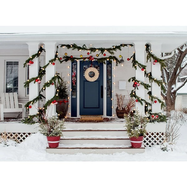 Command™ Outdoor Hooks Command™ Outdoor Light Clips, Clear, 16 Clips (17017CLR-AWES) 9 Command™ Outdoor Hooks Command™ Outdoor Light Clips, Clear, 16 Clips (17017CLR-AWES) - Image 7